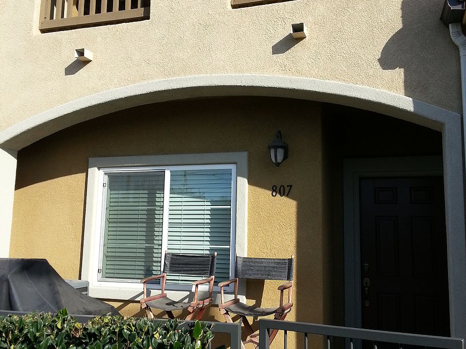 1st image of 22919 Mariposa Ave Unit 807