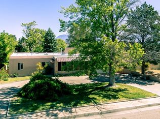 1112 Ridgecrest Dr SE, Albuquerque, NM 87108