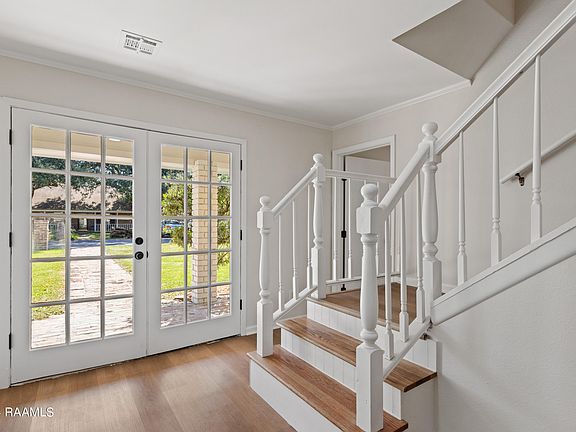 4th image of 109 Atherton Ln