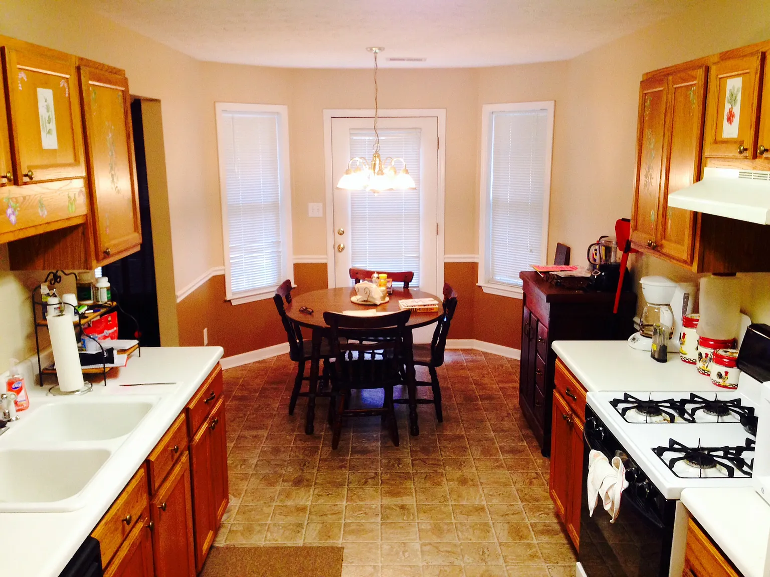 3 bed, 1701 sqft, $2,400 — Photo 3