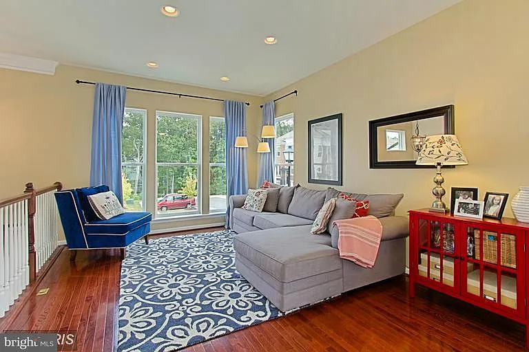 42685 Orefield Ter — Photo 3