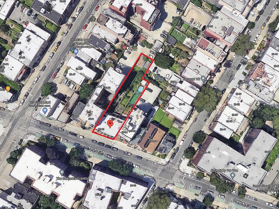2nd image of 3086 Crescent St