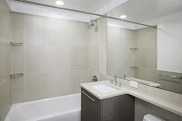 Rented by Space Marketing Shop