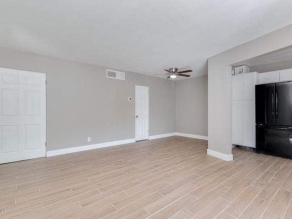 5th image of 2985 N 19th Ave Unit 15