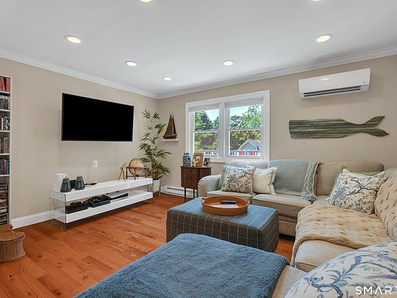 4th image of 33 Wayne Drive