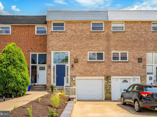 3605 Essex Ln, Philadelphia, PA 19114