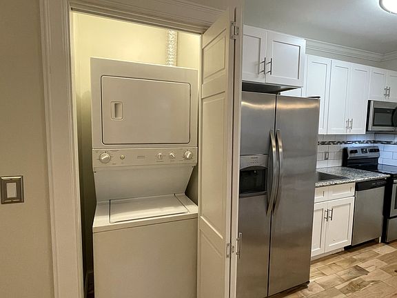 Kitchen & Laundry Closet