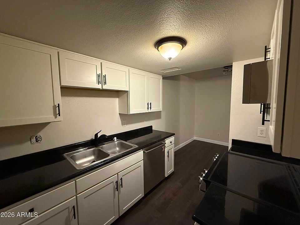 2nd image of 600 S DOBSON Road #177