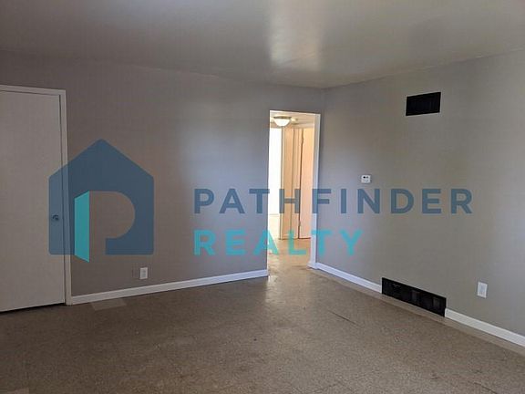 4th image of 4340 Crestwood Ave #4340