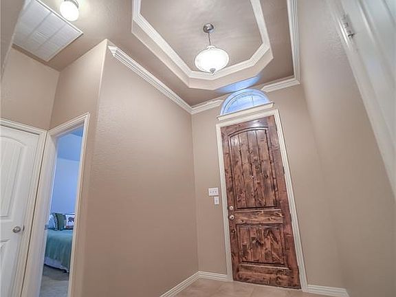 5th image of 2360 Elm Valley Dr