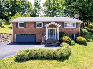109 Westview Dr, Ligonier, PA 15658