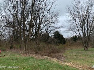 172 Valley Ct, Vine Grove, KY 40175