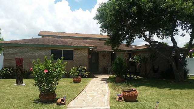 1st image of 1233 Santa Isabel Blvd