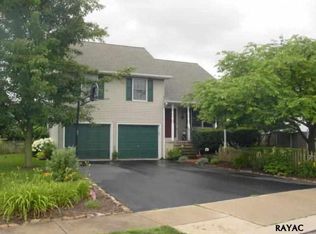 2965 Village Square Dr, Dover, PA 17315