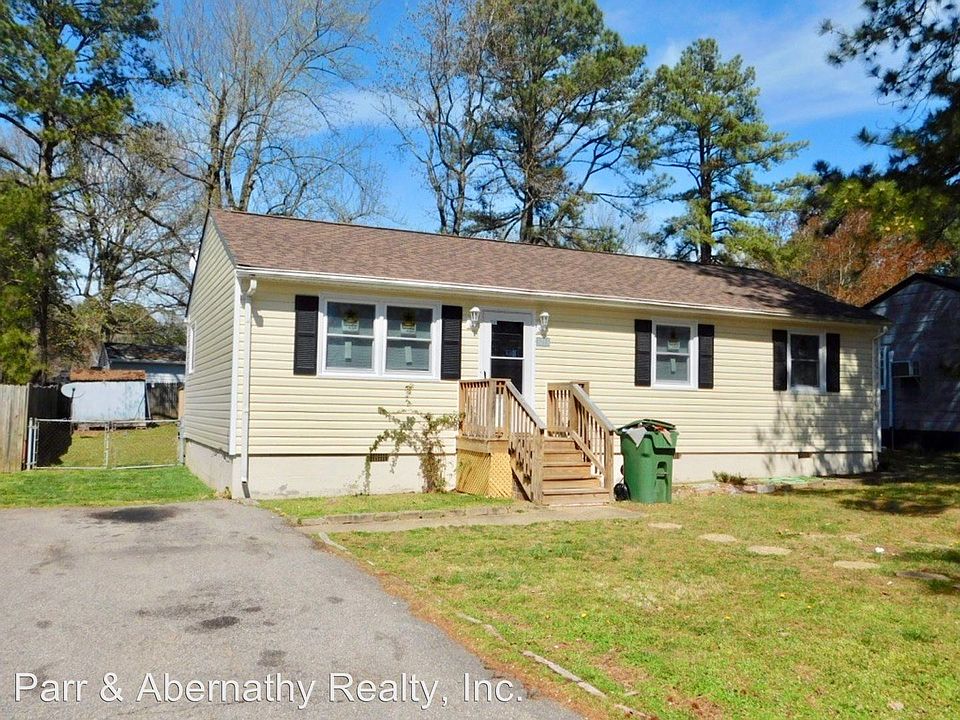 1st image of 3715 White Oak Dr
