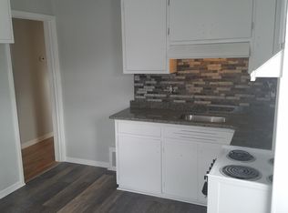 9711 Hubert Ave, Allen Park, MI 48101