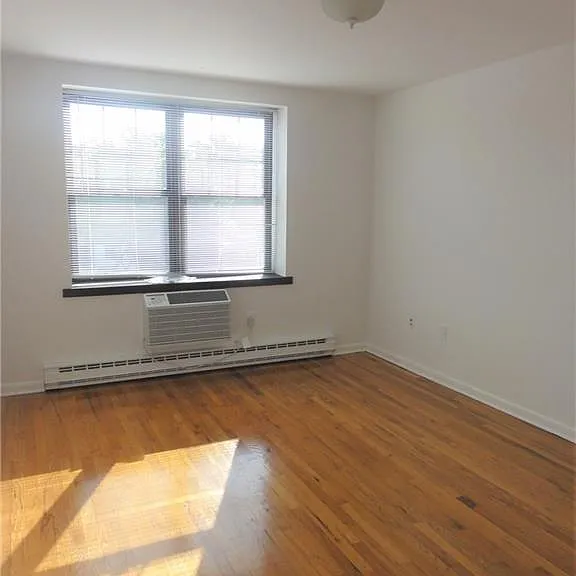 Newfield Terrace Apartments — Photo 10