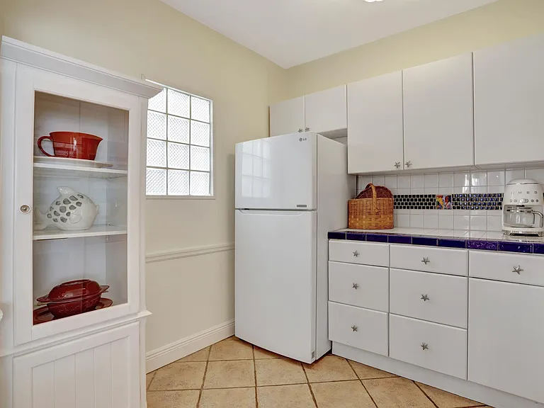 6 Fisher Ln — Photo 8