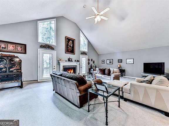 4th image of 5855 Wills Lake Rd