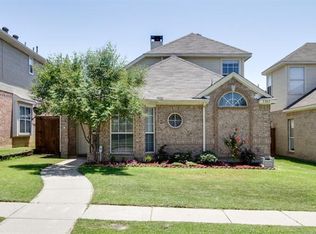 1361 Mae Dr, Carrollton, TX 75007