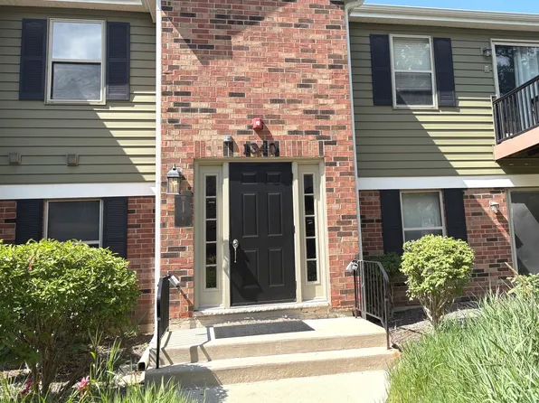 1340 McDowell Rd #104, Naperville, IL 60563