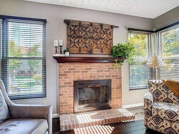 4th image of 3098 Bohlen Dr