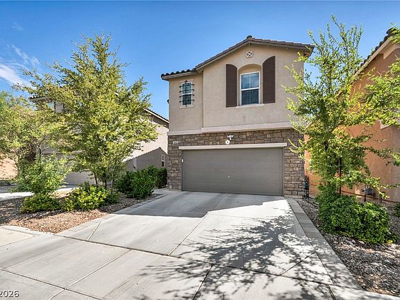 3rd image of 10656 Summerbell St