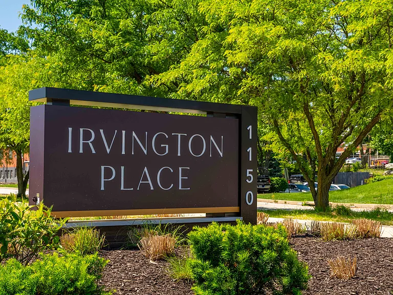 Irvington Place — Photo 1