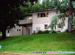 1296 Woodbury Rd, Newport, MN 55055