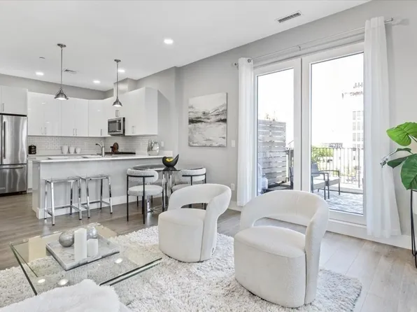 610 Rutherford Ave #501, Boston, MA 02129