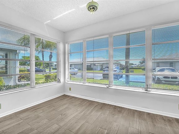 4th image of 14529 Canalview Dr APT B