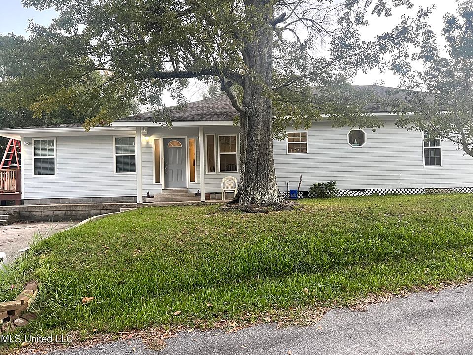 1st image of 2116 Canty St