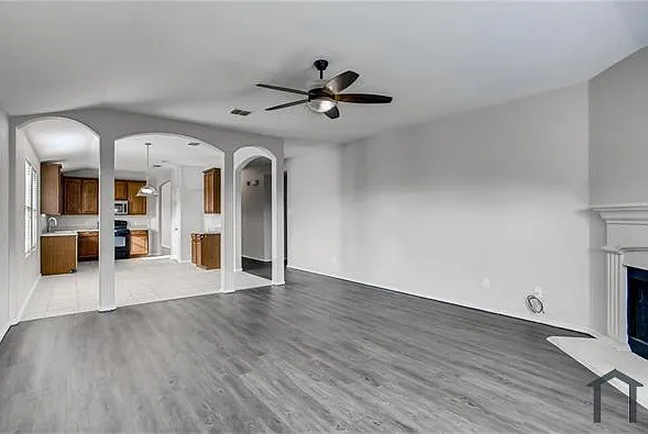 540 Coolidge Ln — Photo 13