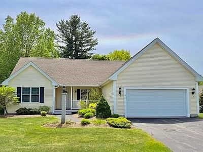 1st image of 6 Ashley Ln #38