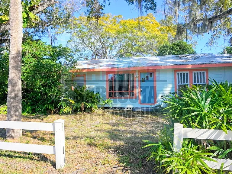 3600 Old Bradenton Rd #B — Photo 27