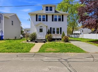12 Angelo St, Springfield, MA 01119