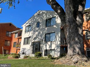 125 Driveway CLUBHOUSE I, Leesburg, VA 20175