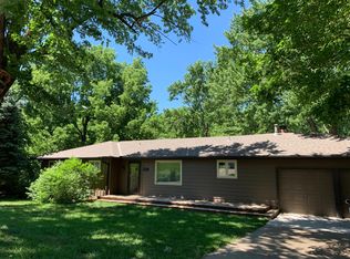 5550 Foster St, Overland Park, KS 66202