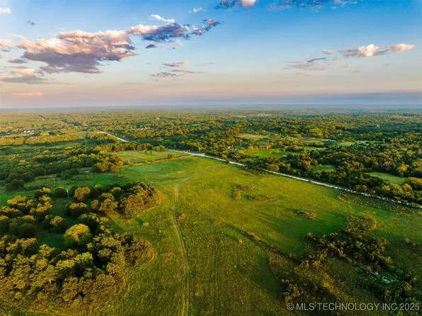 13 E 5800th Rd, Jennings, OK 74038