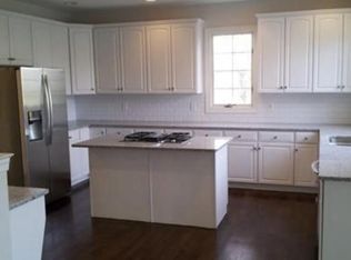130 Inverness Dr, Blue Bell, PA 19422