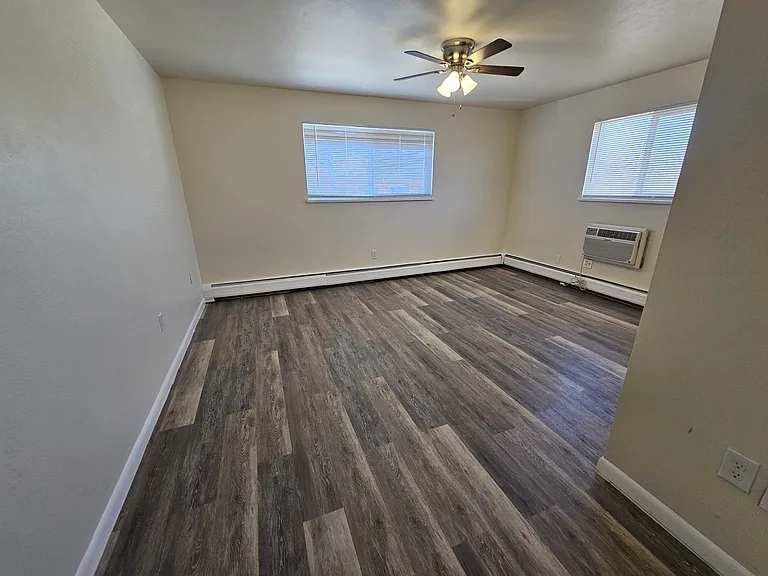 1677 Geneva St #7 — Photo 7