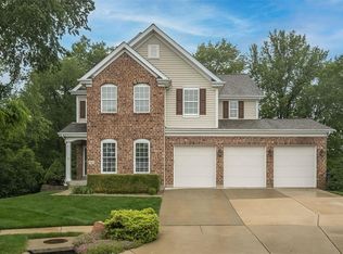 101 Siena Dr, Saint Peters, MO 63376