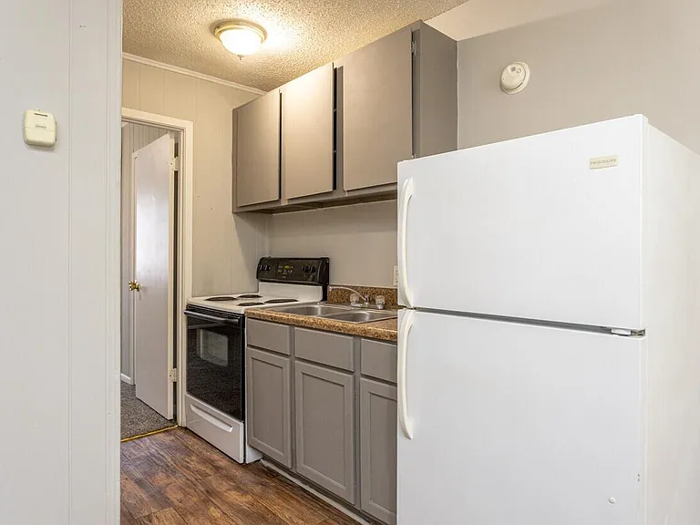 602 N Folmar St — Photo 21