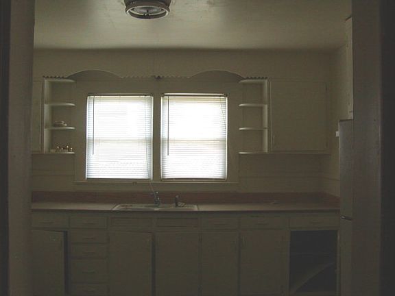 2nd image of 207 3rd St