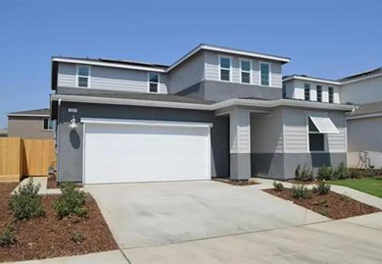 2447 Quesada Dr — Photo 2