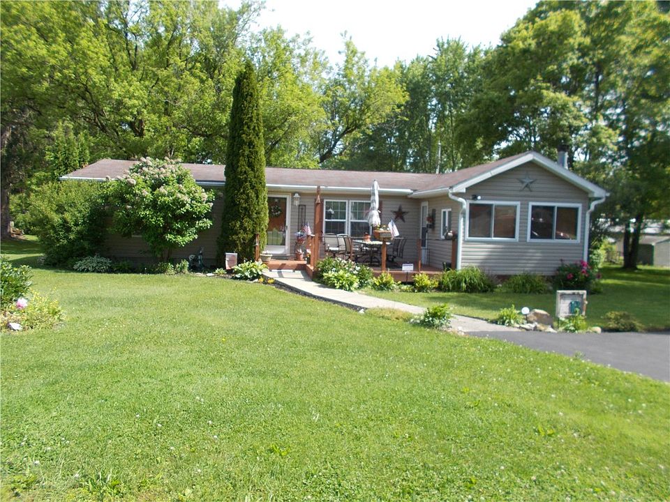 1st image of 1884 Lillian Ave