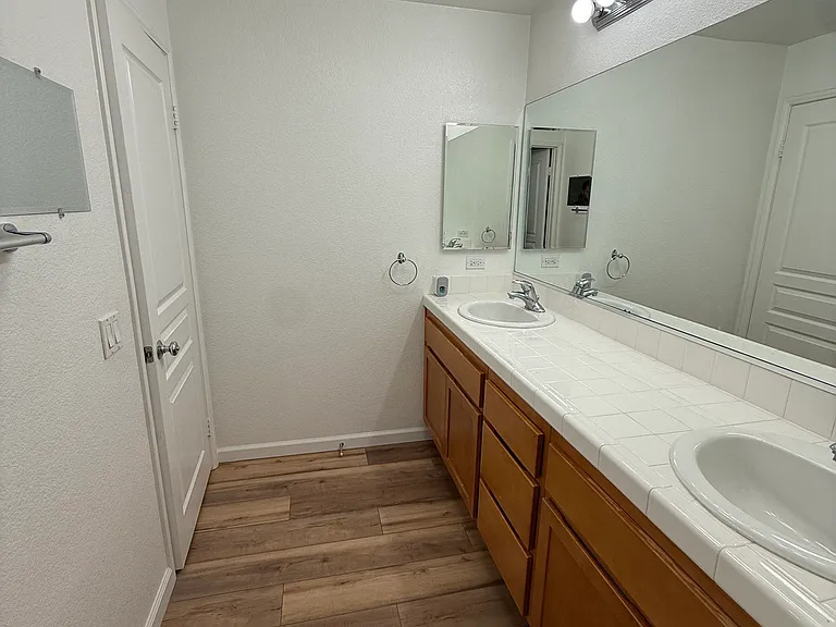 Upstairs Bathroom