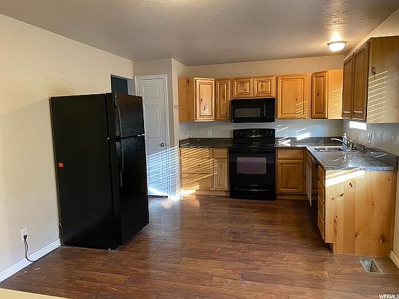 2nd image of 7655 S William Cir