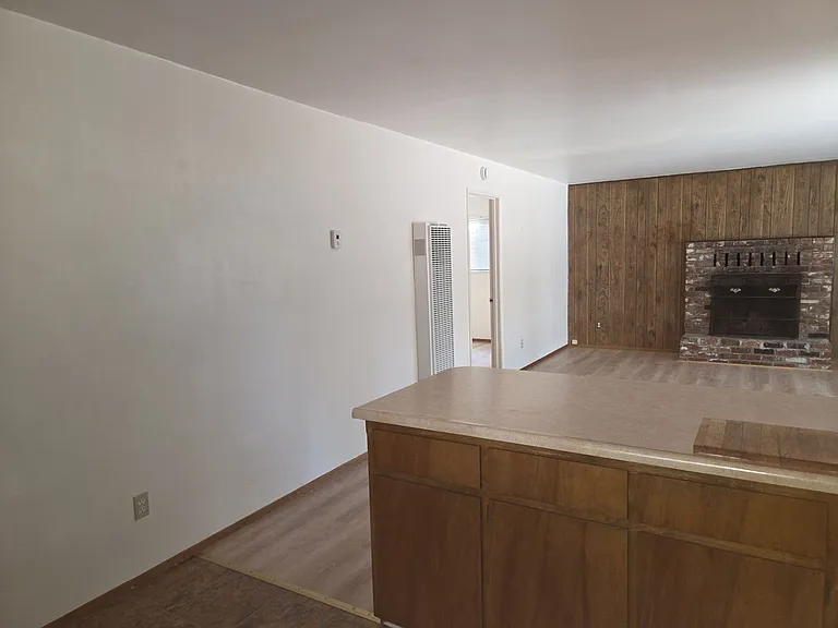 769 Modesto Ave #3 & 4 — Photo 15