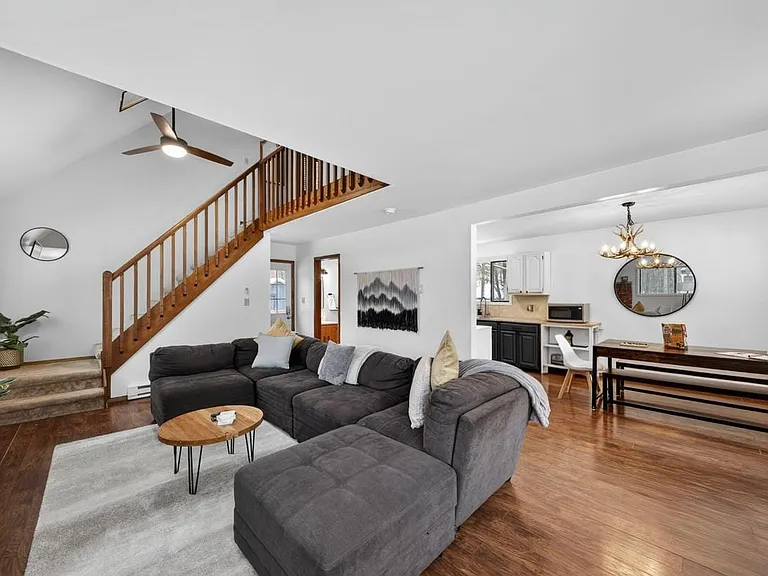 Open Living & Dining Space _ Spacious open floor plan with comfortable seating, dining for the whole group, and easy access to the kitchen.